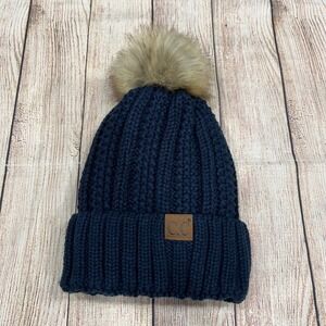 CC‎ Exclusives Kids Navy Blue Cable Knit Beanie Faux Fur Pom Fuzzy Lined Hat